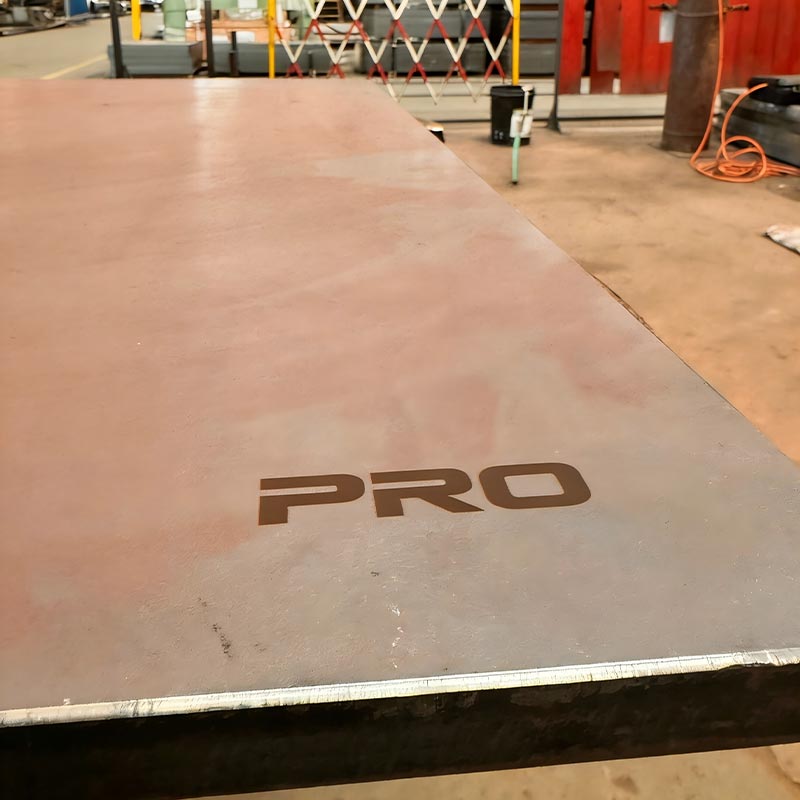 Paleta strojev za izdelavo opeke